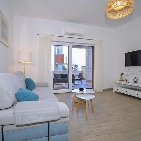 Ami Strozanac * Подстрана