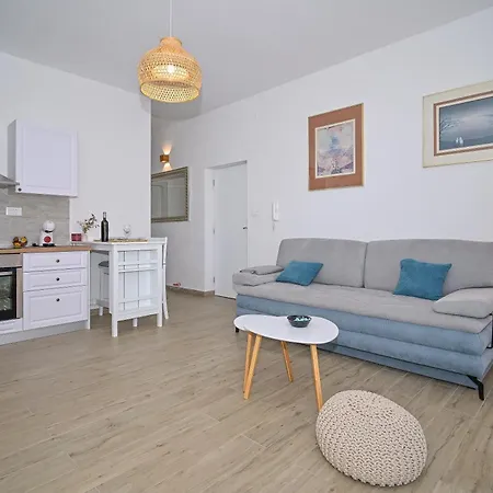 Ami Strozanac Apartment *